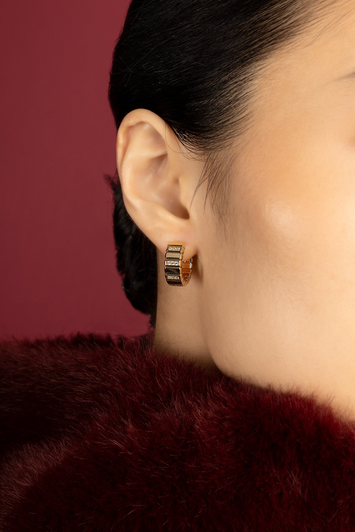 APM Monaco Automne Graphique Boucles Or Zircons 17 mm