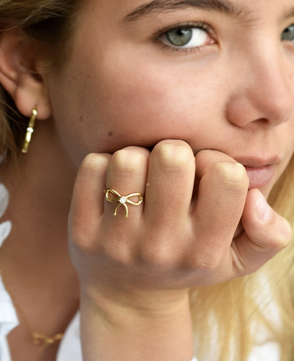 Aimée Aimer Nœud de Paris bague or jaune diamant 0,05 carat