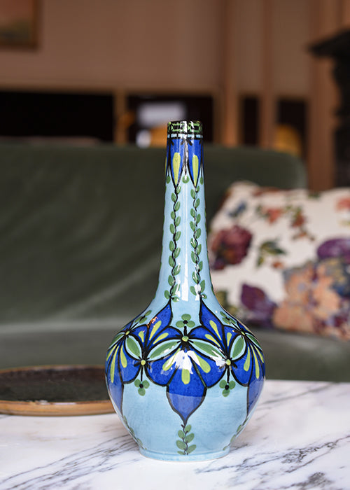 Aimée Aimer Blue Garden vase faïence bleue fleurs 28 cm pièce unique