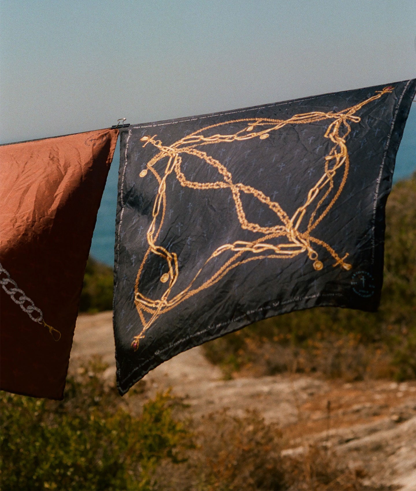 Alighieri The Limitless Wanderer foulard soie imprimé