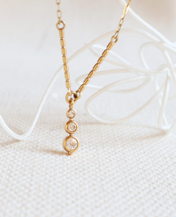 Aimée Aimer Folles Iguazu collier or jaune diamants 43 cm