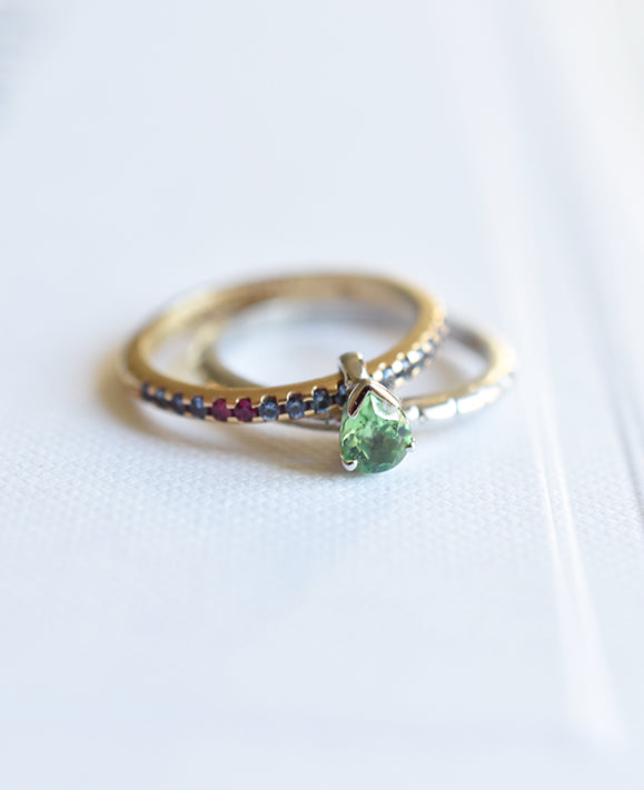 Aimée Aimer Nous bague n°6 or jaune et blanc tsavorite taille 52