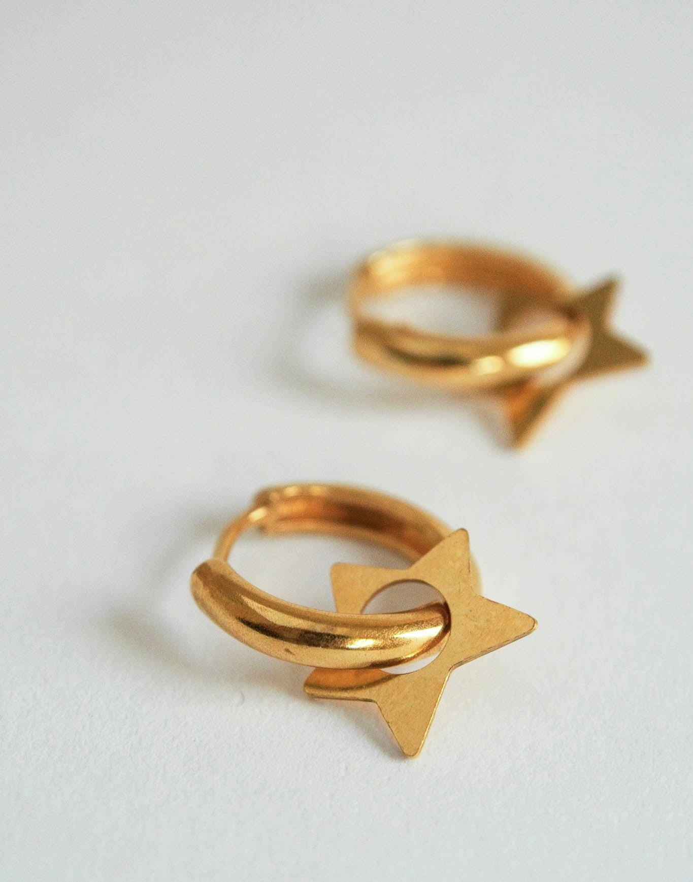 Adorabili Heavy Hoops x Pampilles créoles acier Stars 12 mm doré