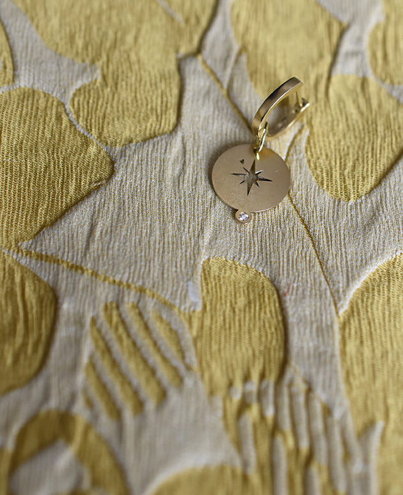 Aimée Aimer Petite Créole or jaune 11 mm paire satinée