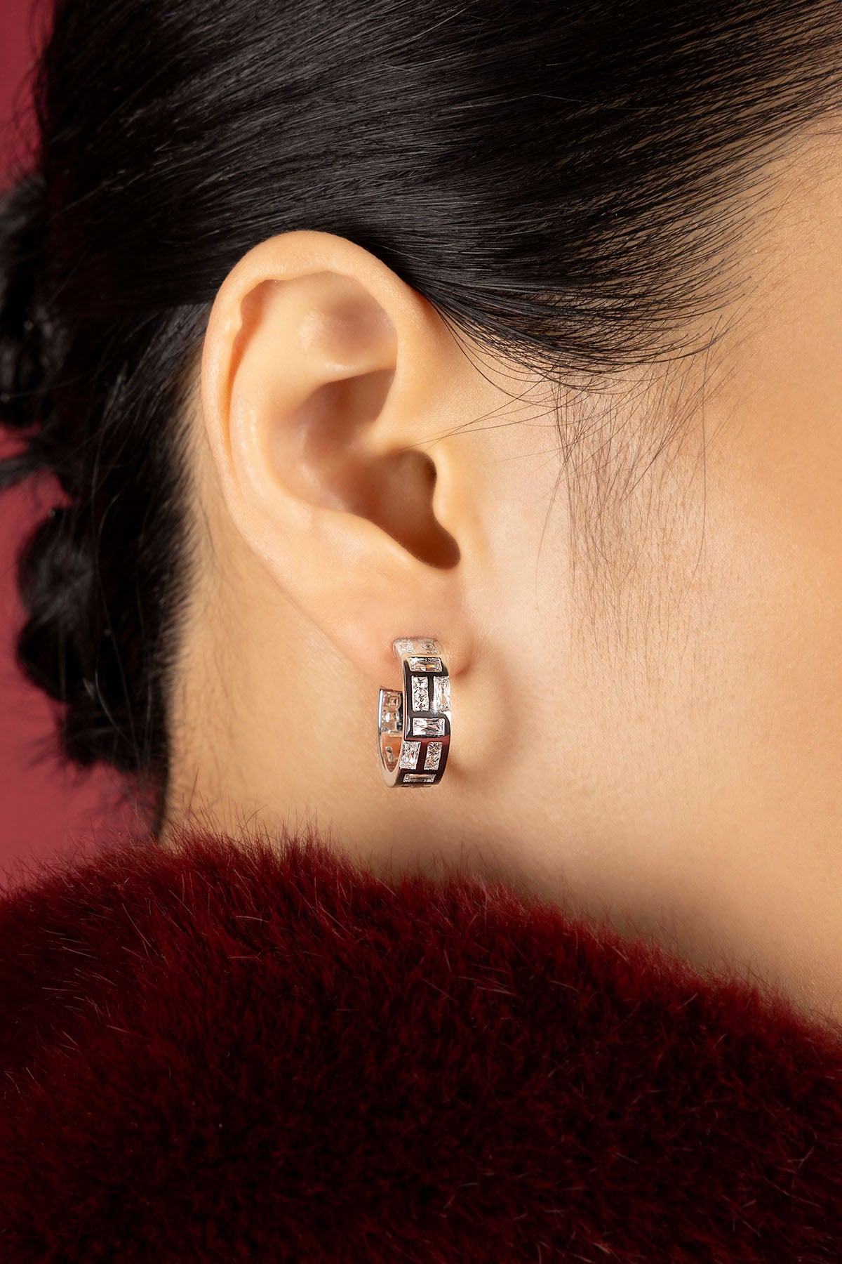 APM Monaco Festival Ice boucles d'oreilles créoles blanc baguette