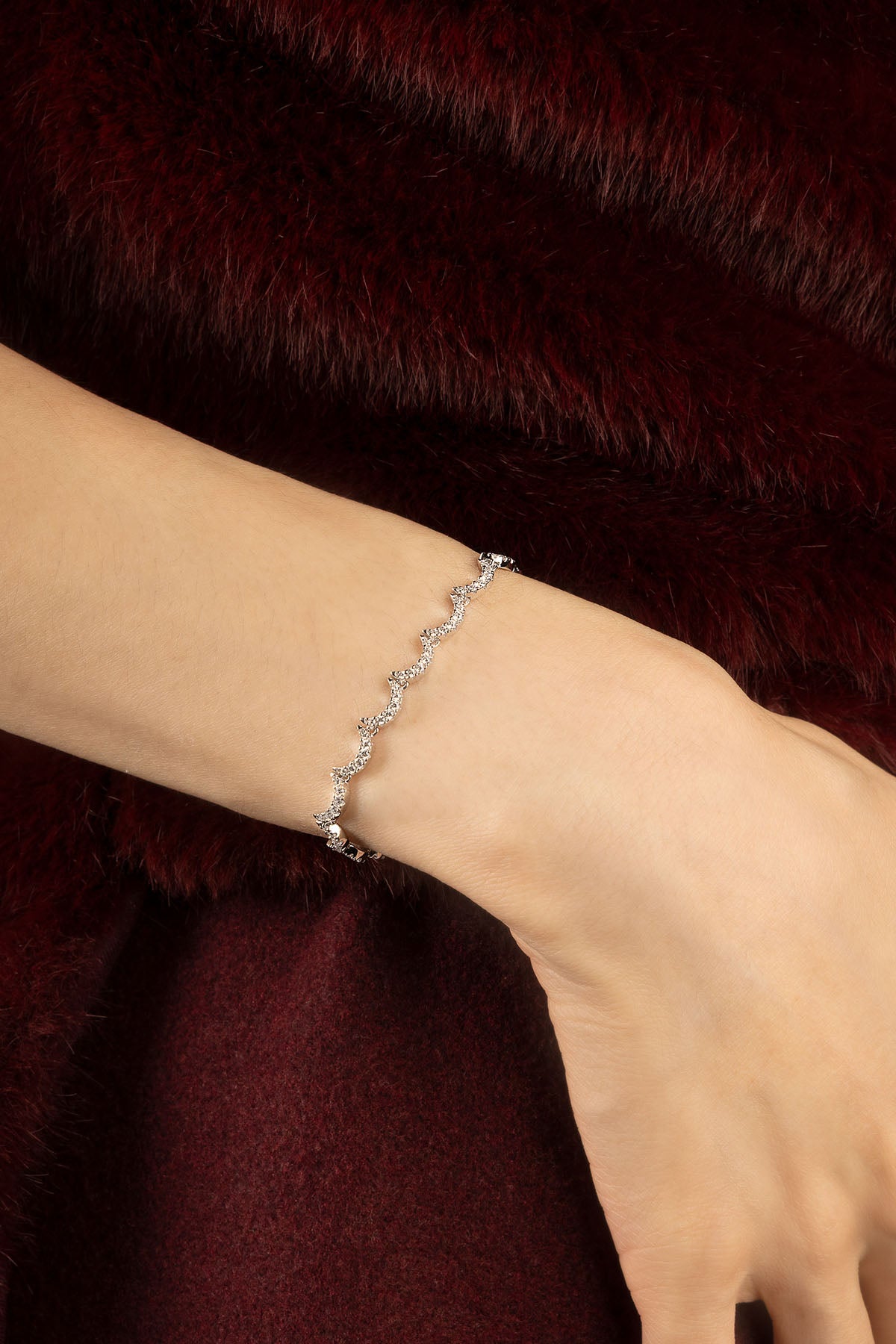 APM Monaco Croisette Vague bracelet rhodié S 16 cm zircon