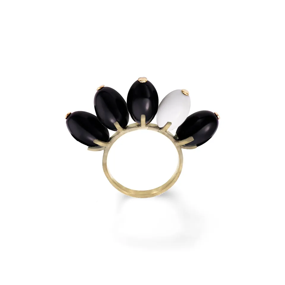 Aimée Aimer Tiare bague or jaune onyx agate taille 54