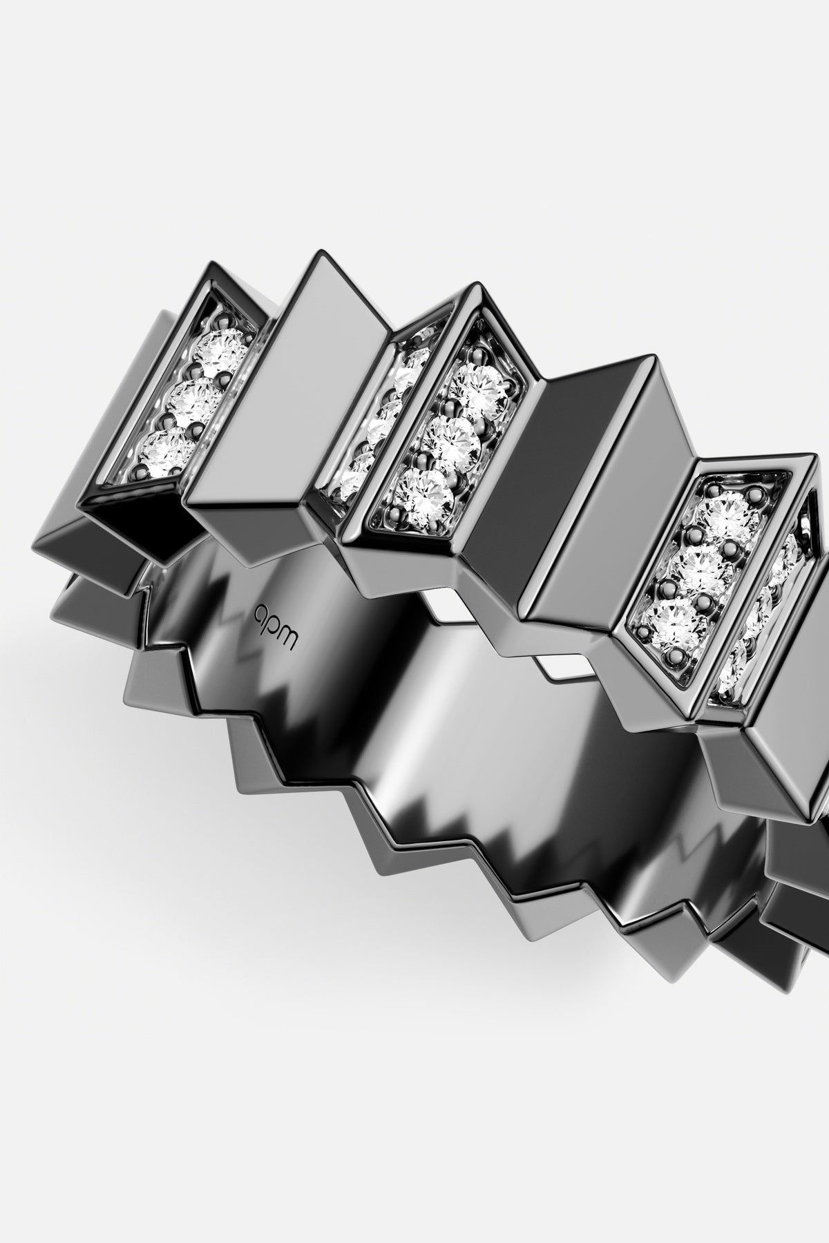 APM Monaco Yacht Club Up and Down bague grise zircon