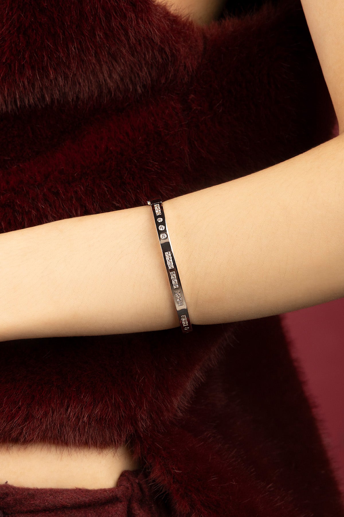 APM Monaco Morse Code BONHEUR jonc blanc zircon