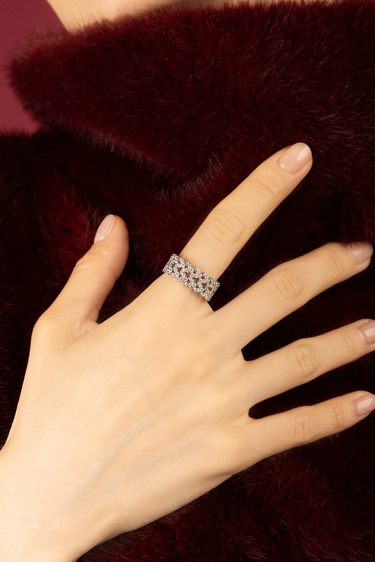 APM Monaco Automne Couture bague double pavée blanche