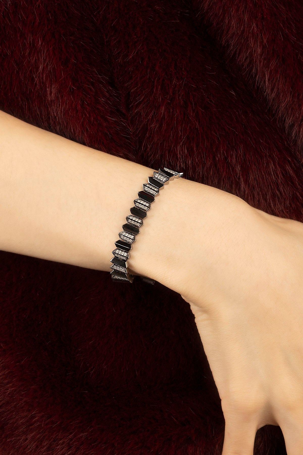 APM Monaco Yacht Club Up and Down bracelet gris taille M