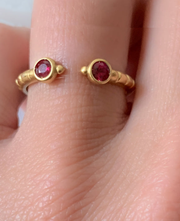 Aimée Aimer Folles Iguazu bague or jaune rubis taille 52