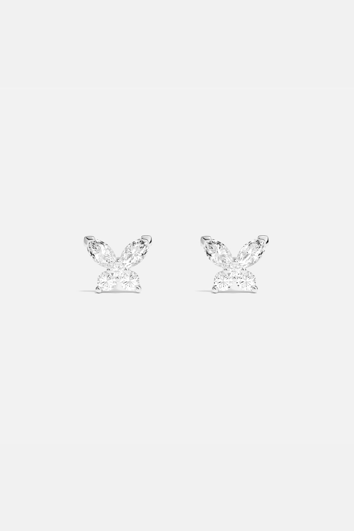 APM Monaco Lumière Papillon boucles d'oreilles puces blanc zircons