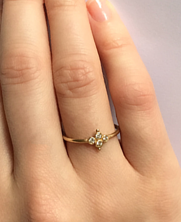 Aimée Aimer Delta bague or jaune diamants taille 52