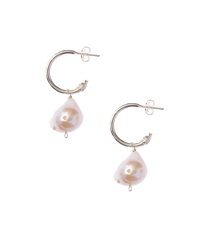 Alighieri Snow Lion Baroque boucles d'oreilles perle argent