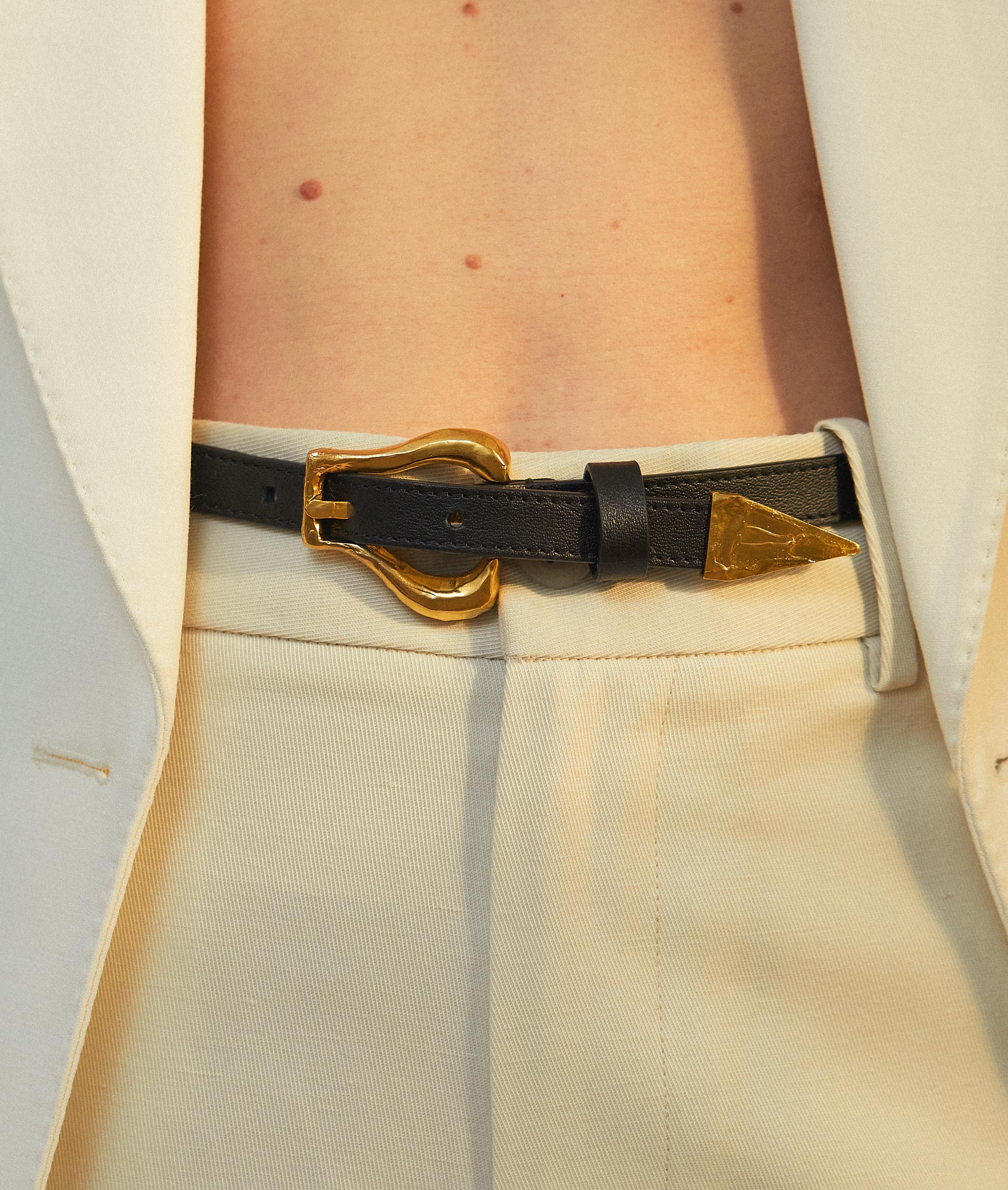 Alighieri Link Wanderlust ceinture cuir noir boucle dorée