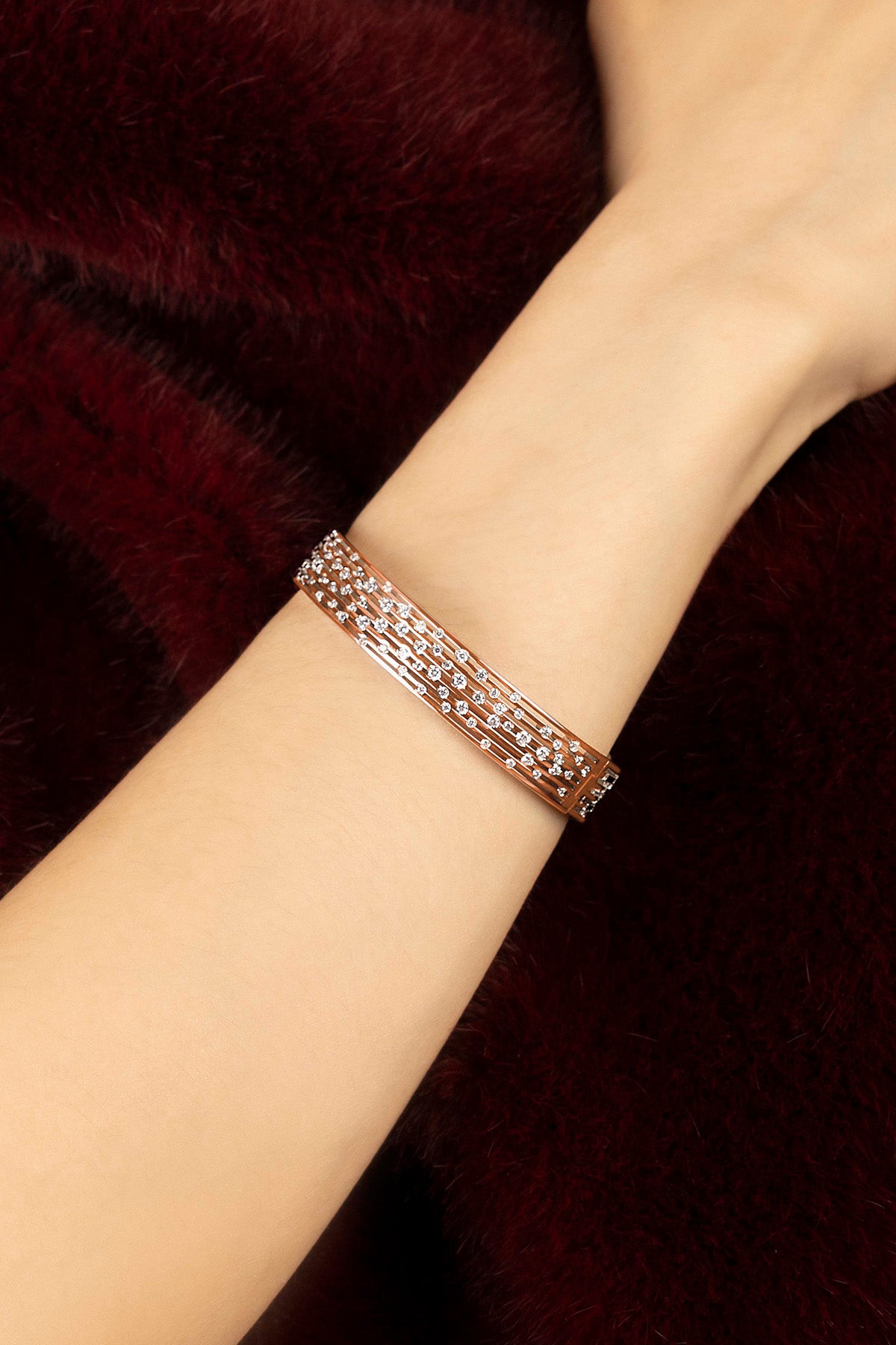APM Monaco Automne Graphique jonc or rose zircon