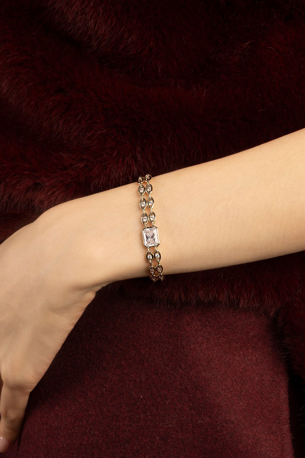 APM Monaco Soleil Enchaîné Bracelet doré M 18 cm chaîne