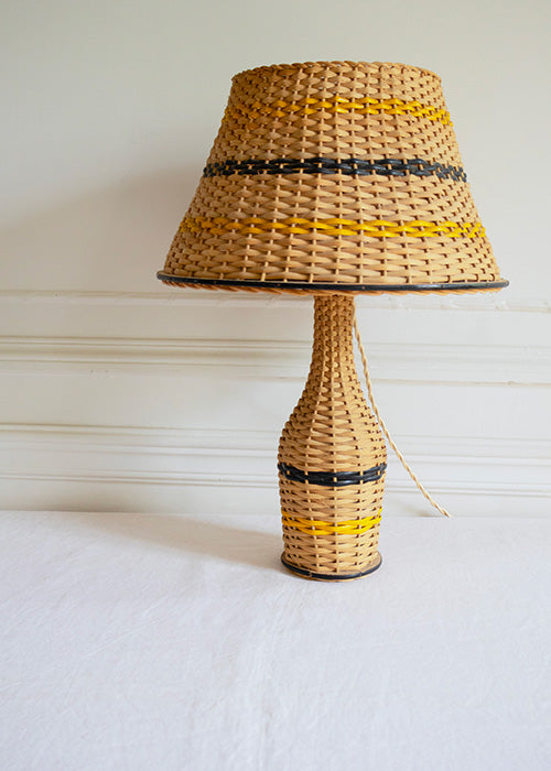 Aimée Aimer lampe de table rotin bois 47 cm pièce unique