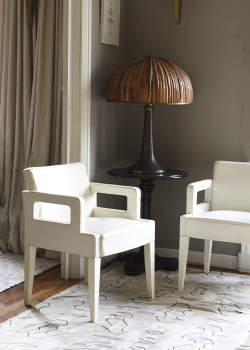 Aimée Aimer Objets Fauteuils Daytona Gagnère cuir paire