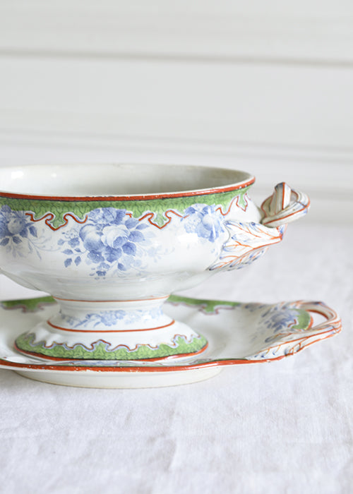 Aimée Aimer Saucière Pompon Creil & Montereau faïence pièce unique