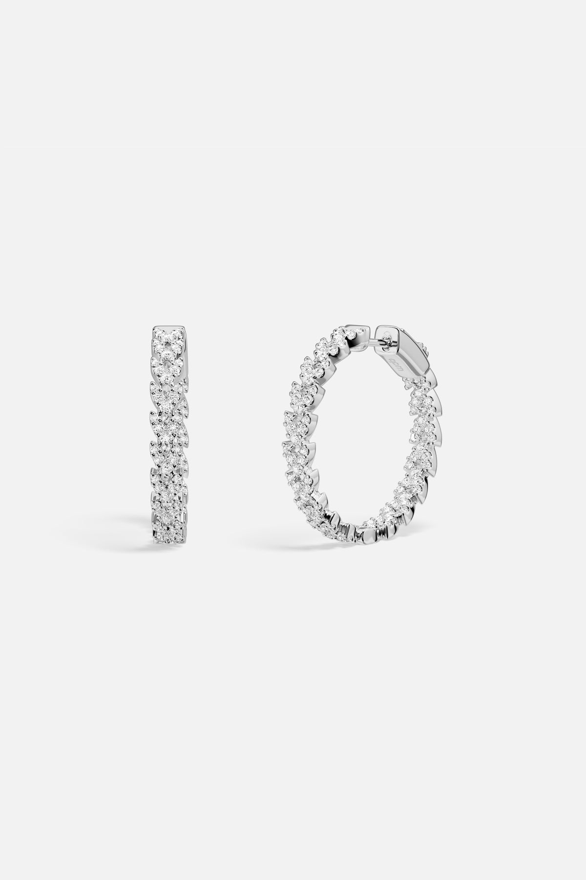APM Monaco Automne Couture créoles hoops argentées