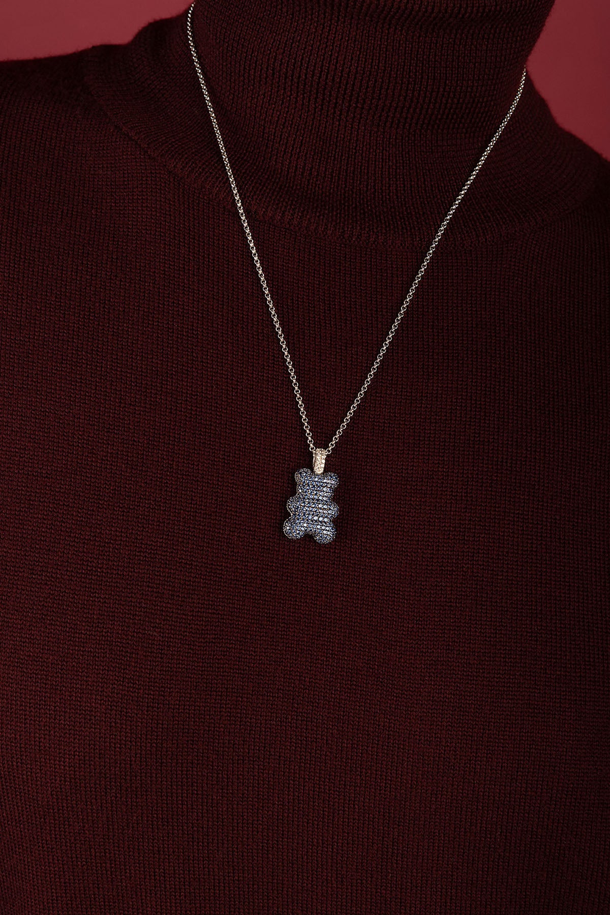 APM Monaco Yummy Baba collier ajustable blanc bleu
