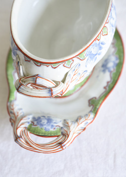 Aimée Aimer Saucière Pompon Creil & Montereau faïence pièce unique