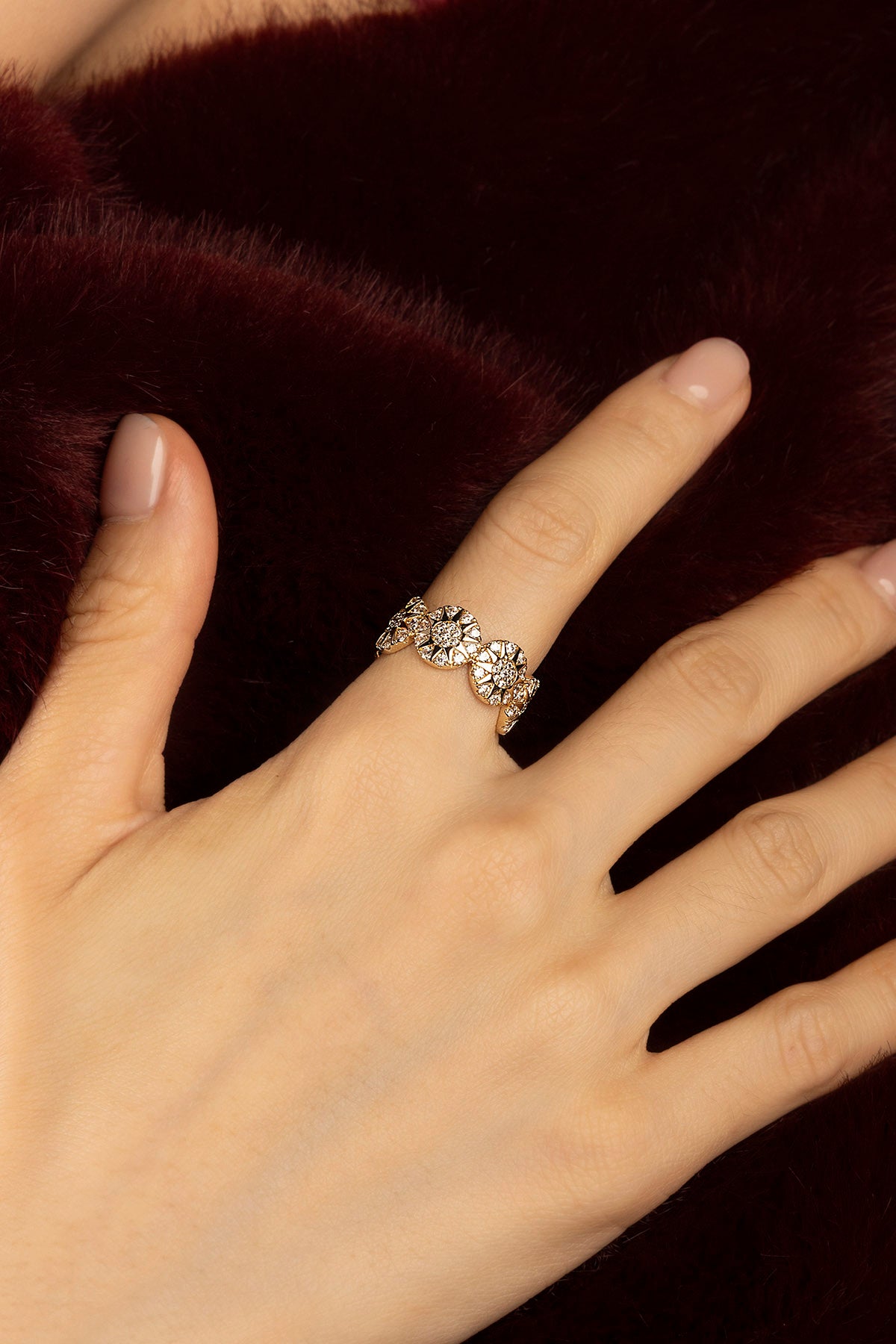 APM Monaco Soleil bague soleil dorée zircons