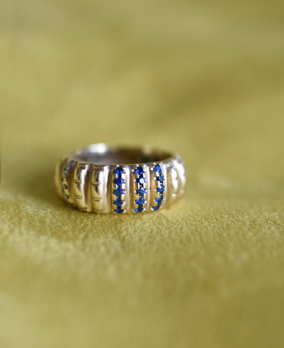 Aimée Aimer Lignes F. bague or jaune saphirs diamants