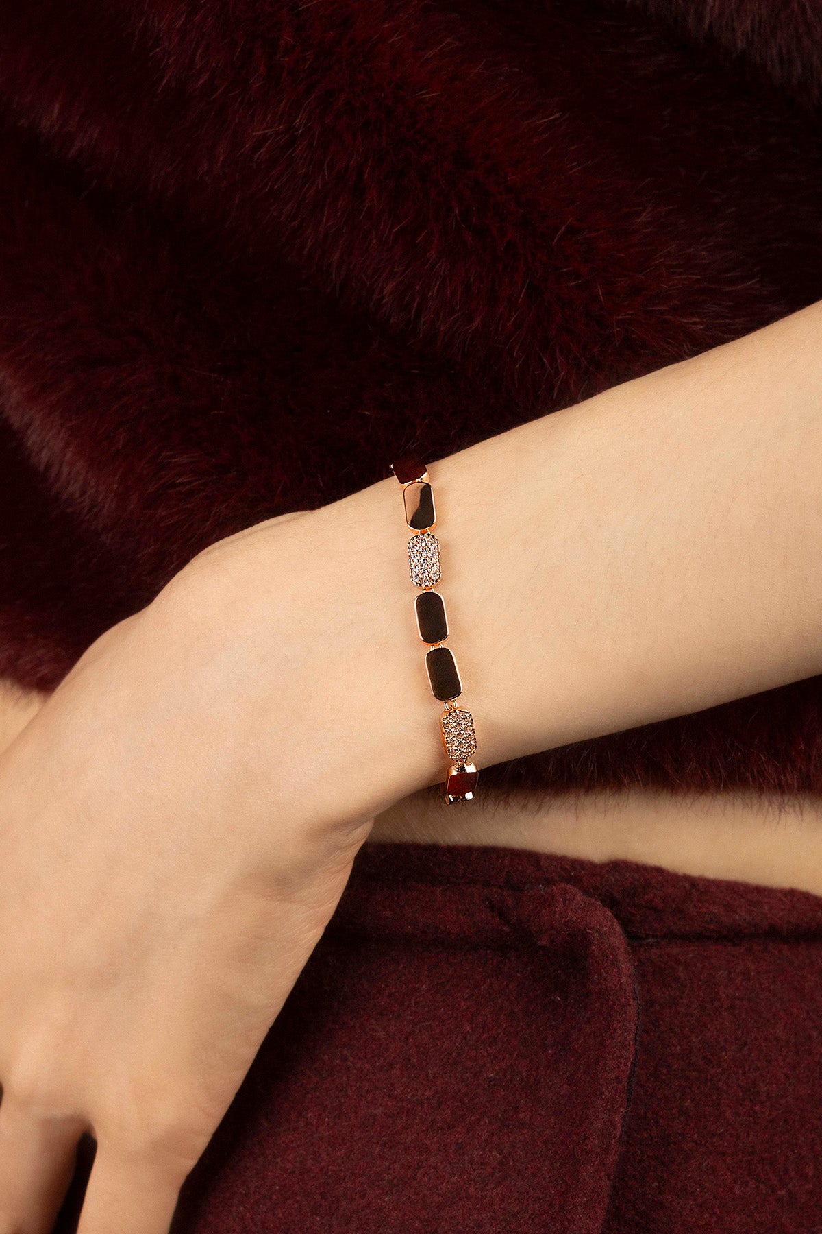 APM Monaco Yacht Club Pavage Bracelet pavé or rose Taille S