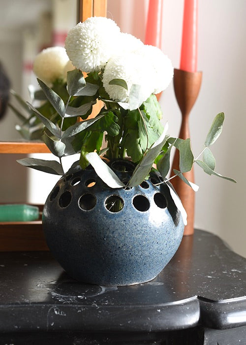 Aimée Aimer Vases Pique-Fleurs Oursin Accolay vase bleu 14 cm