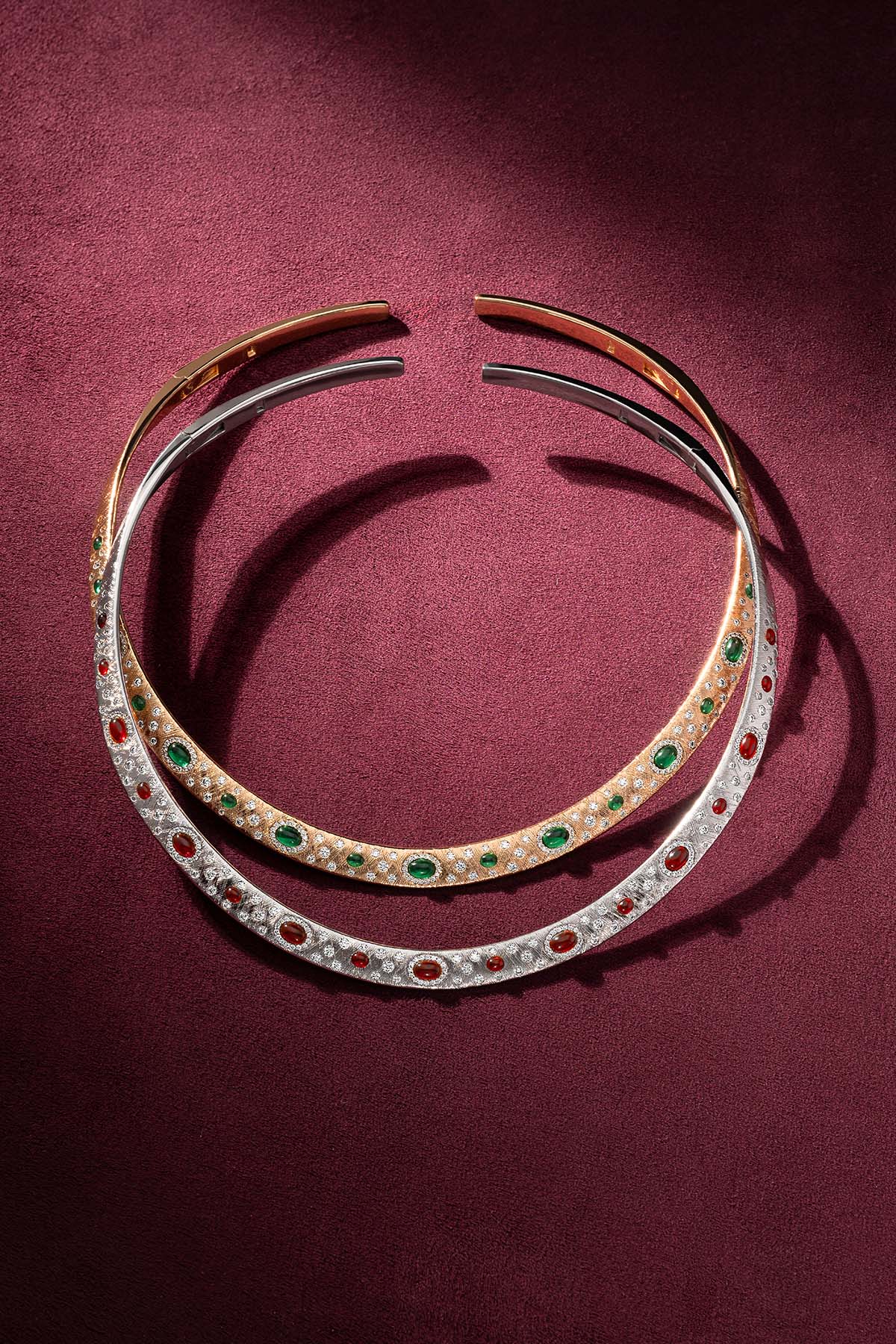 APM Monaco Automne Les Cabochons collier choker doré vert