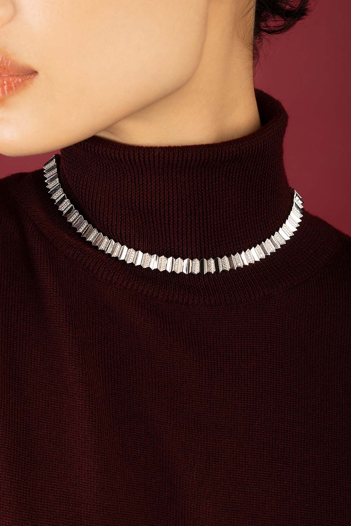APM Monaco Yacht Club Up and Down collier blanc L 42 cm zircons