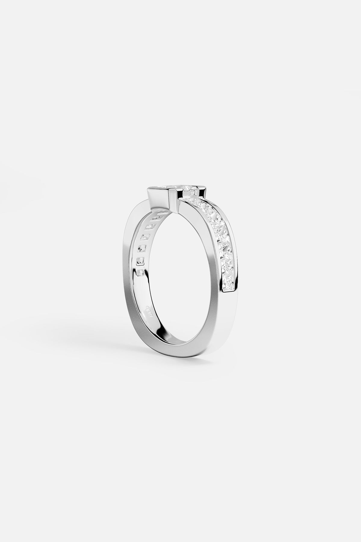 APM Monaco Festival Monaco bague pavée blanche