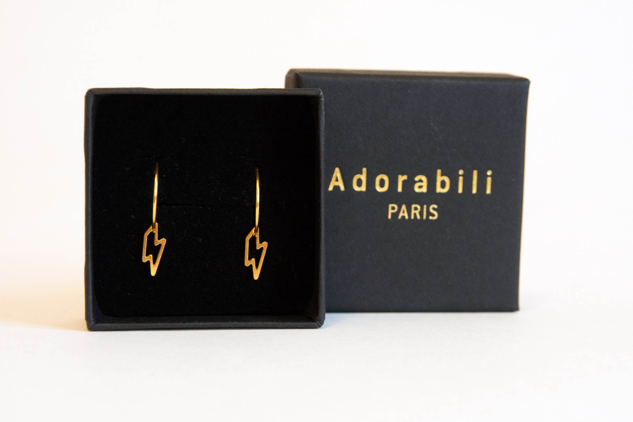 Adorabili Créoles Fines boucles créoles Étoiles 15 mm