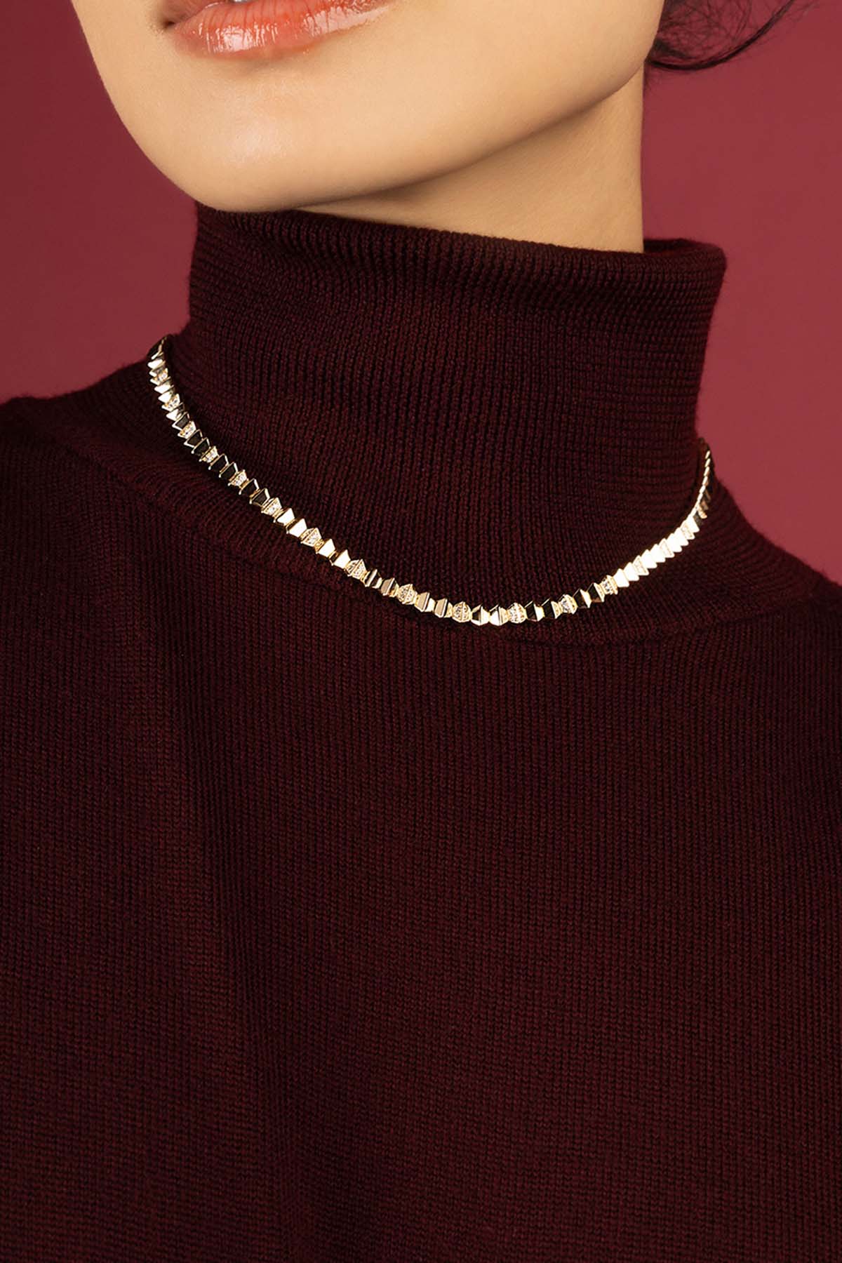 APM Monaco Yacht Club Up and Down collier or jaune L 42 cm