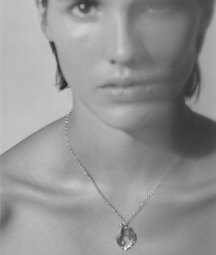 Alighieri Spellbinding Amphora collier amulette doré