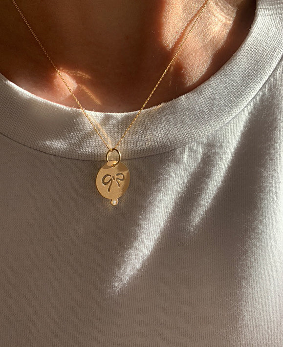 Aimée Aimer Médaille Noeud médaille or jaune diamant 14 mm