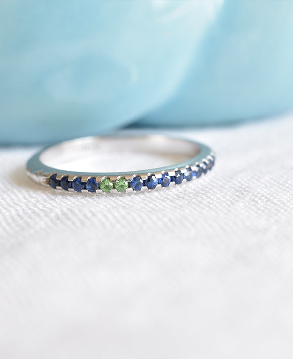 Aimée Aimer Spicy bague or blanc saphirs tsavorites taille 52