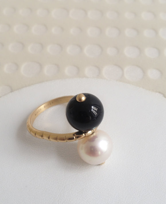 Aimée Aimer Chance Bague or jaune perle onyx taille 52
