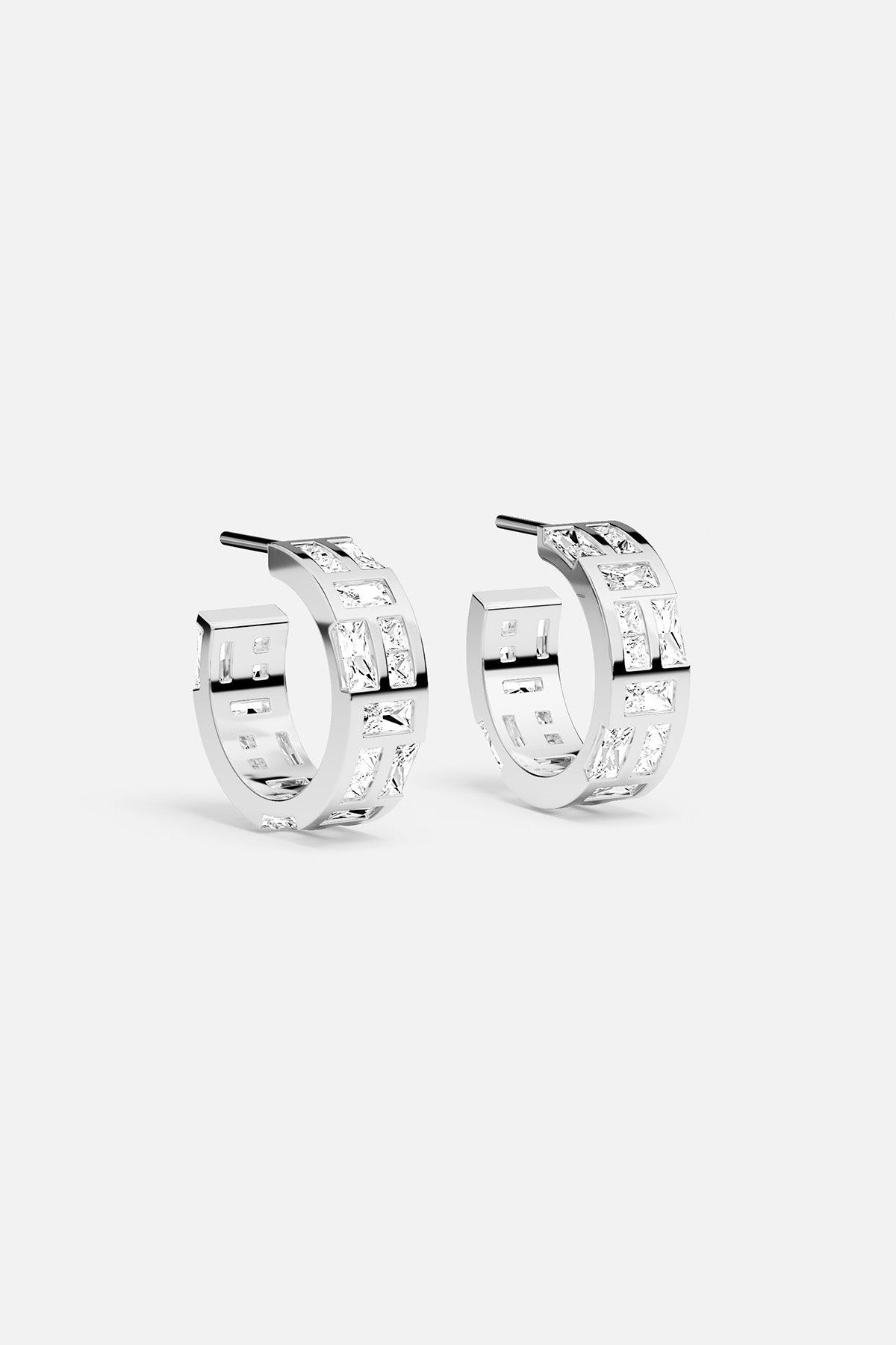 APM Monaco Festival Ice boucles d'oreilles créoles blanc baguette