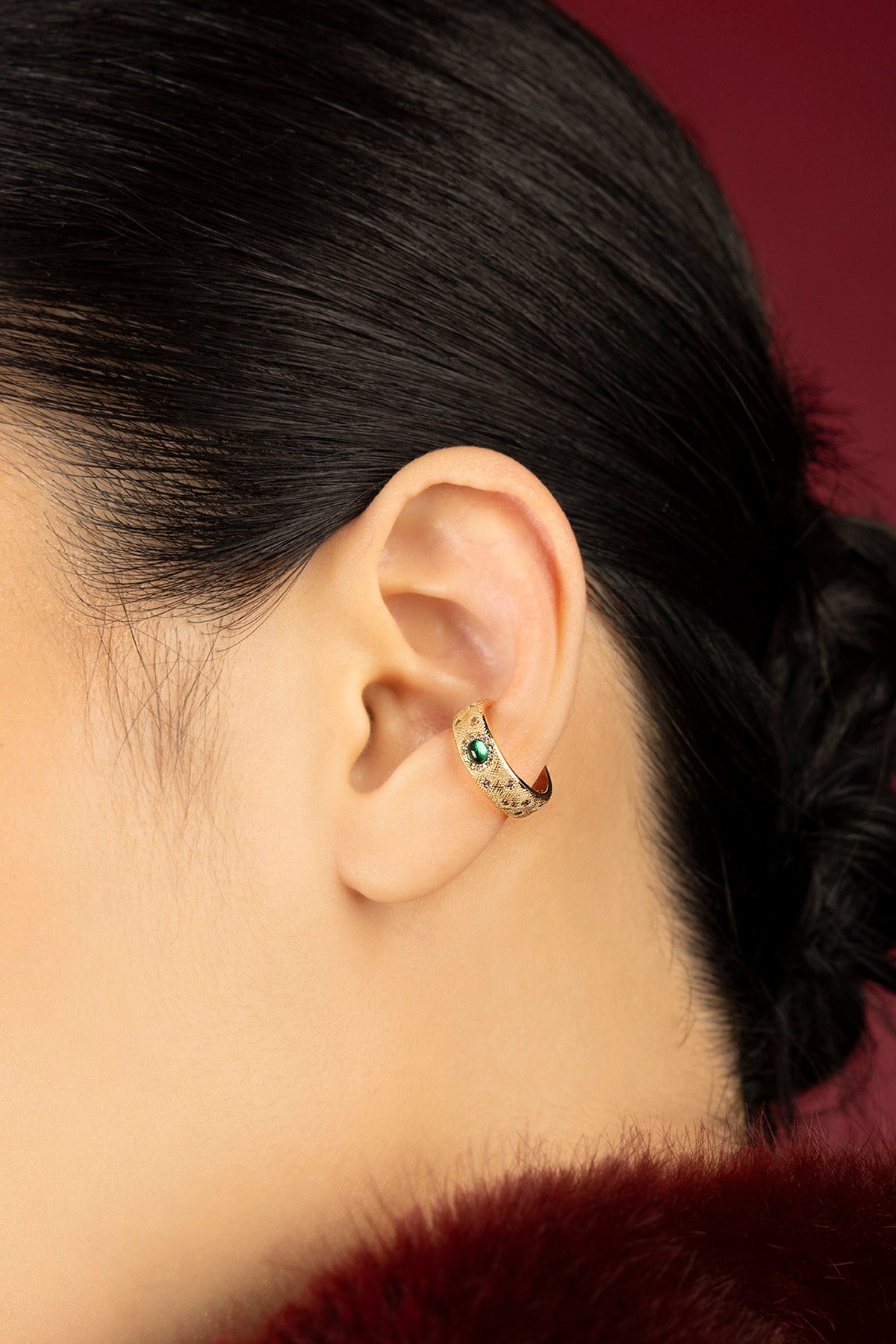 APM Monaco Automne Les Cabochons ear cuff or jaune vert