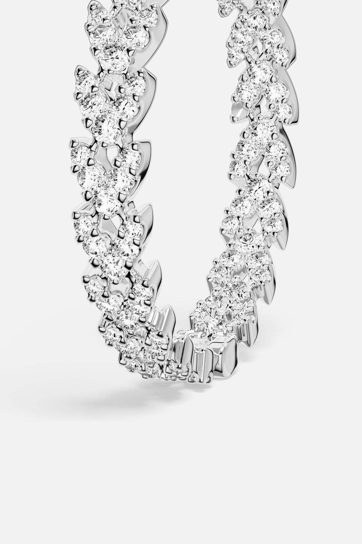 APM Monaco Automne Couture créoles hoops argentées
