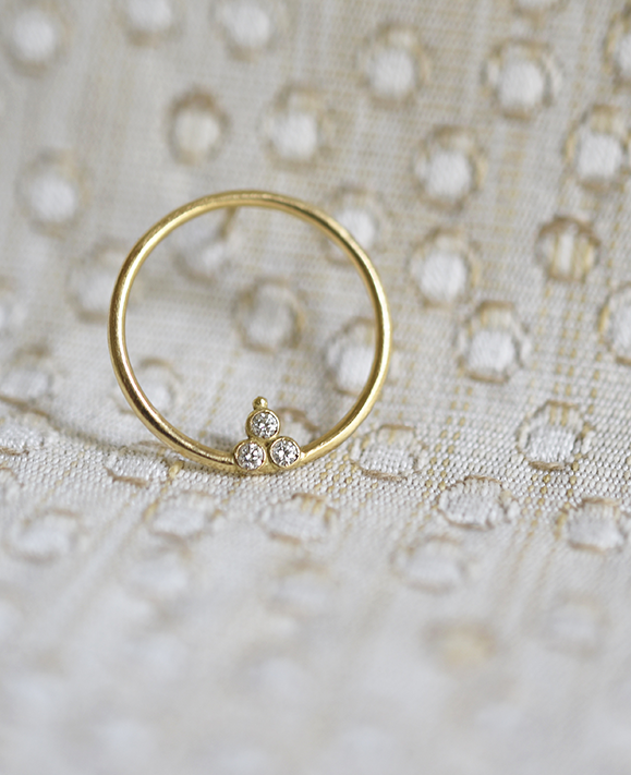 Aimée Aimer Créole O. or jaune diamants paire éclat triangle